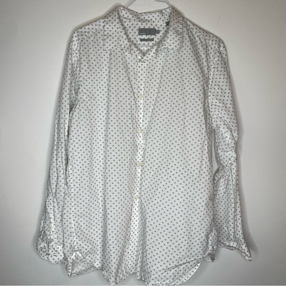 Vince White with Gray Polka Dot Long Sleeve Shirt in size XXL